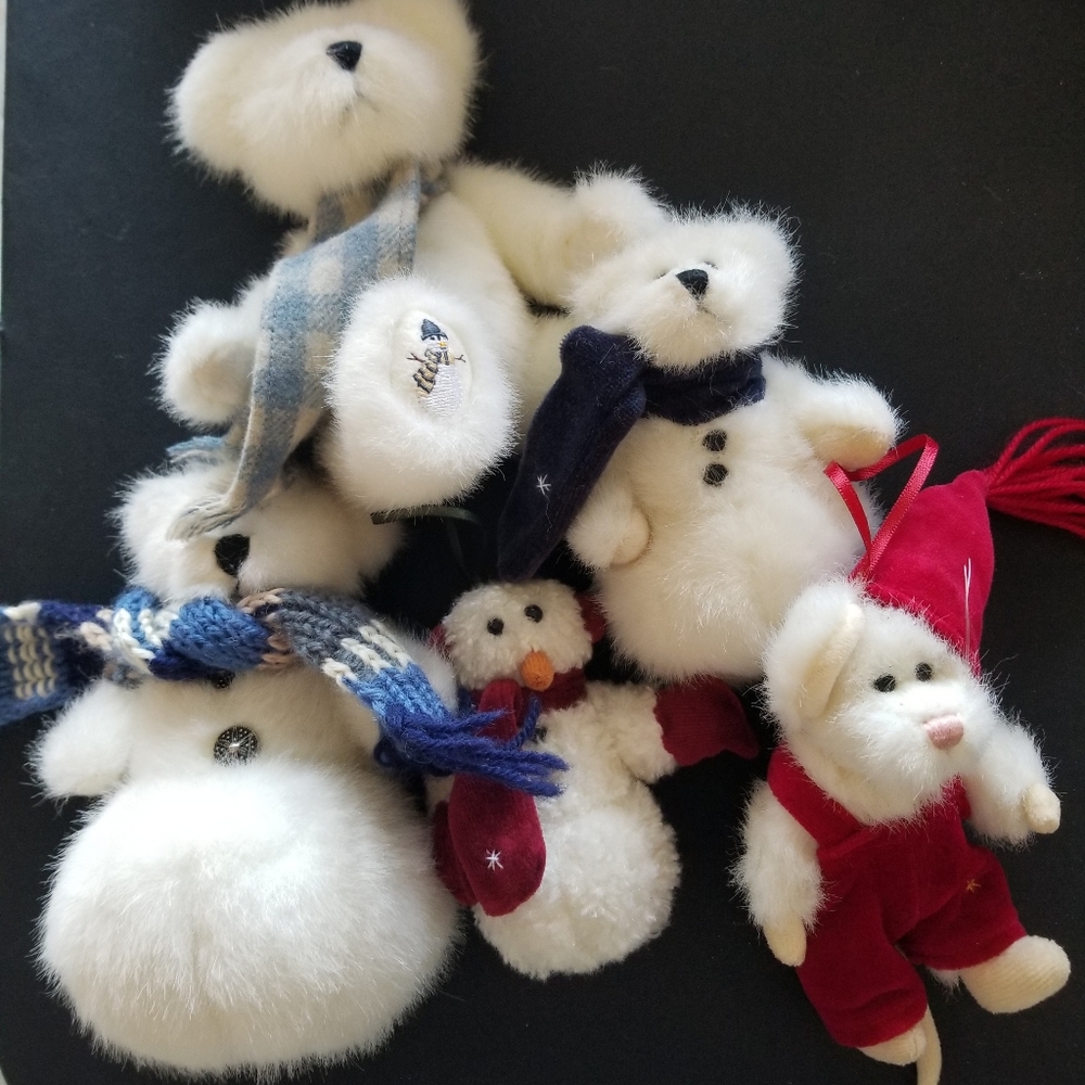 Christmas BOYD'S bear lot